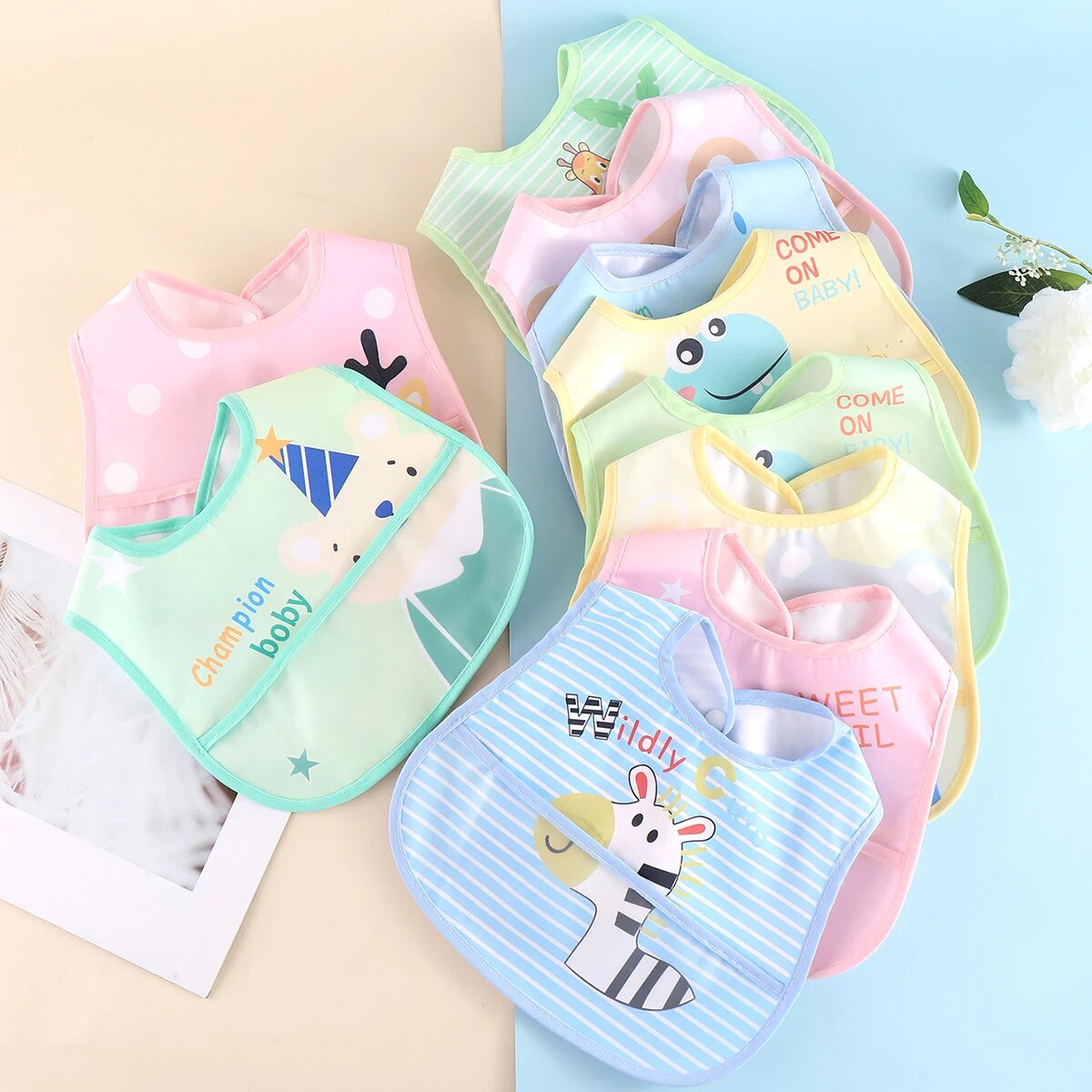Baby Food Apron - Casuale 5 pezzi animali del fumetto