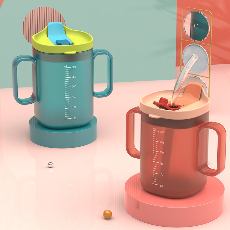 Training Cup Straw - Tazza per acqua per bambini da