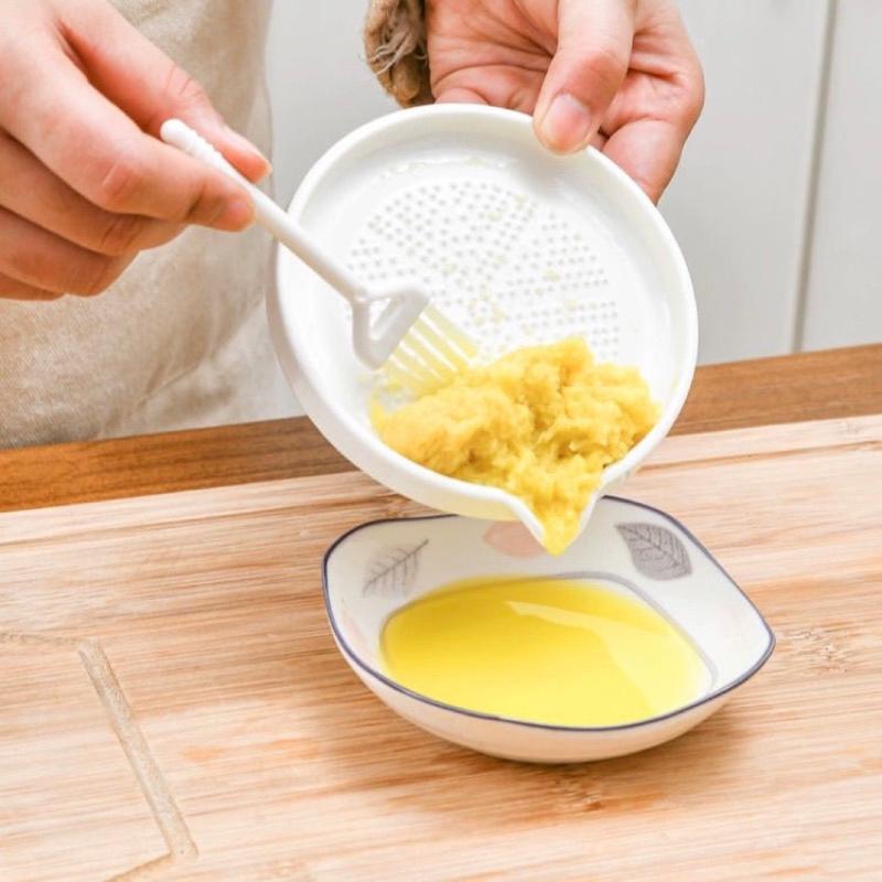 Grattugia per zenzero in ceram - Baby Food Grater recensione e prezzo