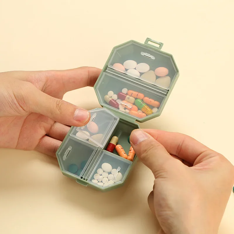 Mini portapillole portatile 6  - Formula Dispenser Portable recensione e prezzo